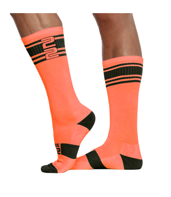 CODE 22 Active Socks Coral