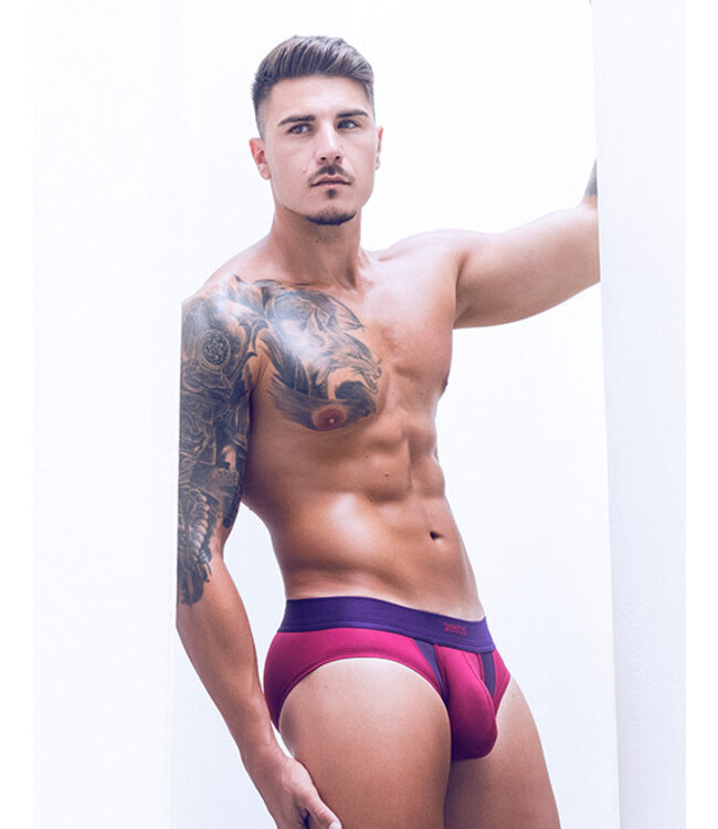 2 Eros AKTIV Cronus Brief in Beet Red