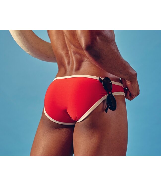 PUMP Bay V-Cheeky