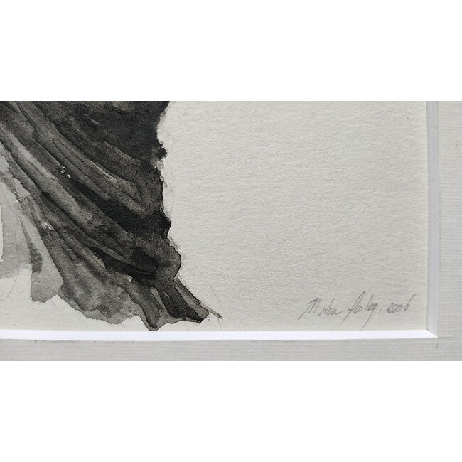 Hartog Mira den (1977) - Aquarel - vrouw in zwarte jurk met glazen bol