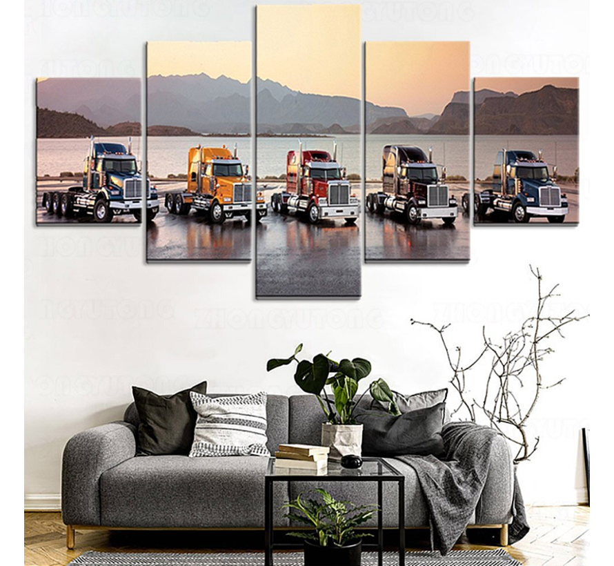 Allernieuwste.nl® Canvas Schilderij 5-luik Amerikaanse Trucks - USA Bigtrucks - Poster - 5-luik 80 x 150 cm - Kleur