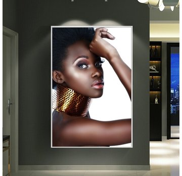 Allernieuwste.nl® Canvas Schilderij Sexy Vrouw met Sieraad - Poster - Kunst - Goud - 60 x 90 cm - Kleur