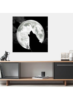 Allernieuwste.nl® Canvas Schilderij Huilende Wolf bij Maan - Kunst - Dieren - Poster - Realistisch - 70 x 70 cm - Zwart Wit