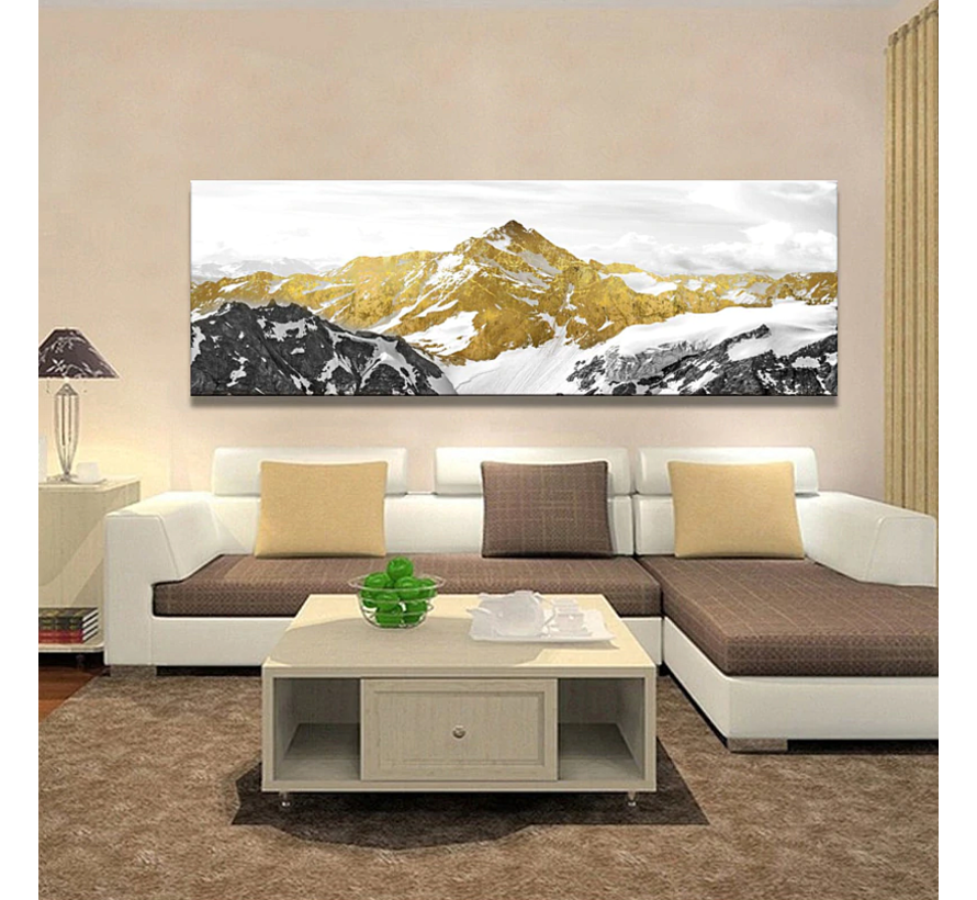 Allernieuwste.nl® Canvas Schilderij Berglandschap Gouden Bergen - Romantisch Abstract - 50 x 150 cm - Kleur