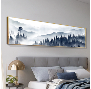 Allernieuwste.nl® Canvas Schilderij XL Mistig Berg Landschap - Kunst - Realistisch - Natuur - 50 x 200 cm - Kleur