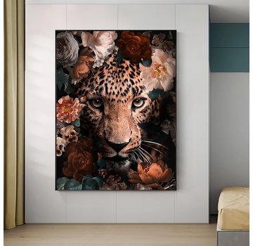 Allernieuwste.nl® Canvas Schilderij Luipaard in de Jungle - Modern - Natuur  - Woonkamer - 60 x 80 cm - Kleur