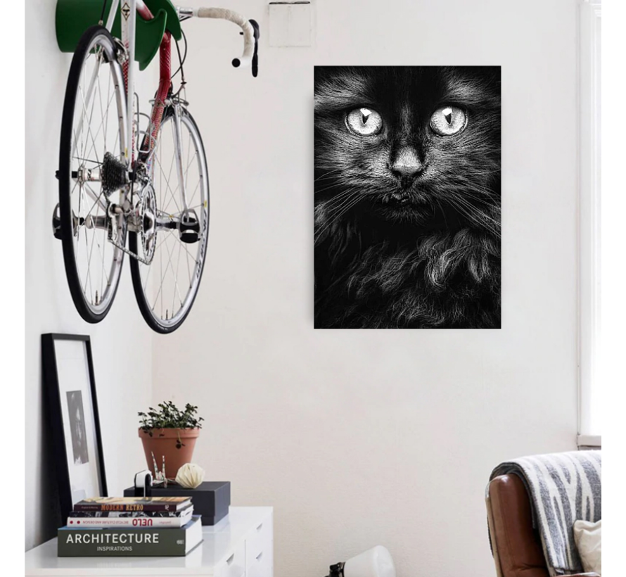 Allernieuwste.nl® Canvas Schilderij Zwarte Kat Poes Kater - Realistisch - Woonkamer - Poster -  50 x 75 cm - Zwart-Wit