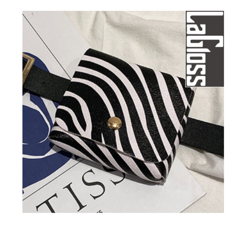 LaGloss® Fashion Bag Tas Mode Zebra Zwart Wit - Klein Modisch Heup Riem Tasje - Type Lil Bag - Imitatie leer HeupTas Zebra - 10x9x2.5 cm