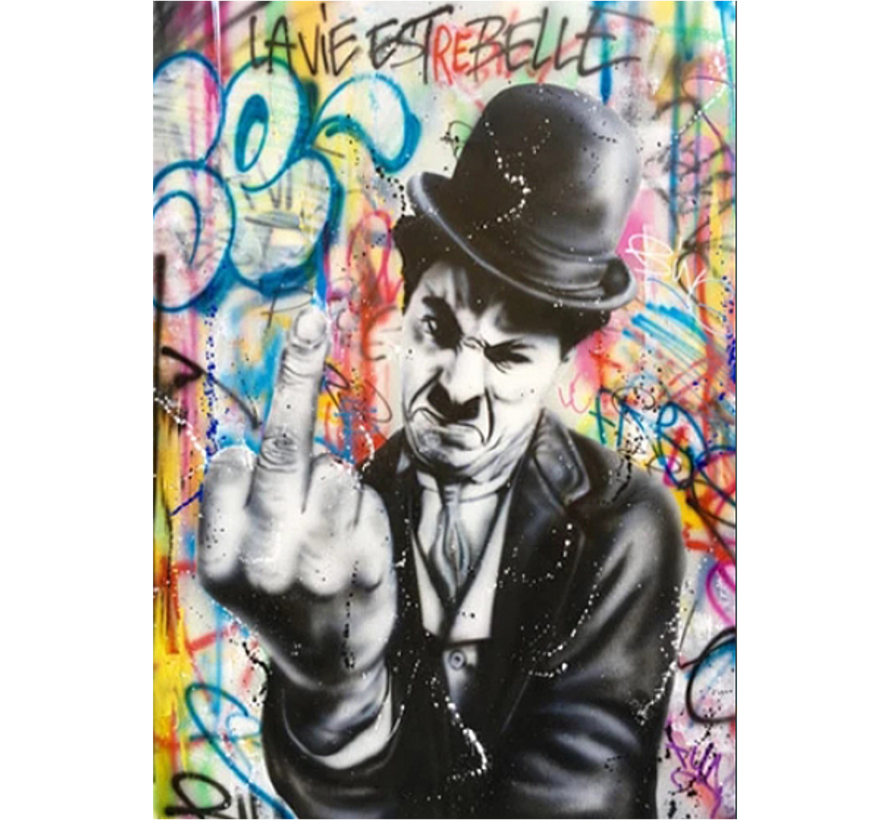 Allernieuwste.nl® Canvas Schilderij Charlie Chaplin Middelvinger Grappig - Acteur Artiest Regisseur - Graffiti - kleur - 50 x 70 cm