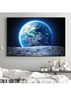 Allernieuwste.nl® Canvas Schilderij Onze Planeet Aarde Vanaf De Maan - 70x100cm