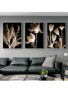 Allernieuwste.nl® Canvas Schilderij Set Luxe Bloemenpracht Stilleven - 3x 50x70cm