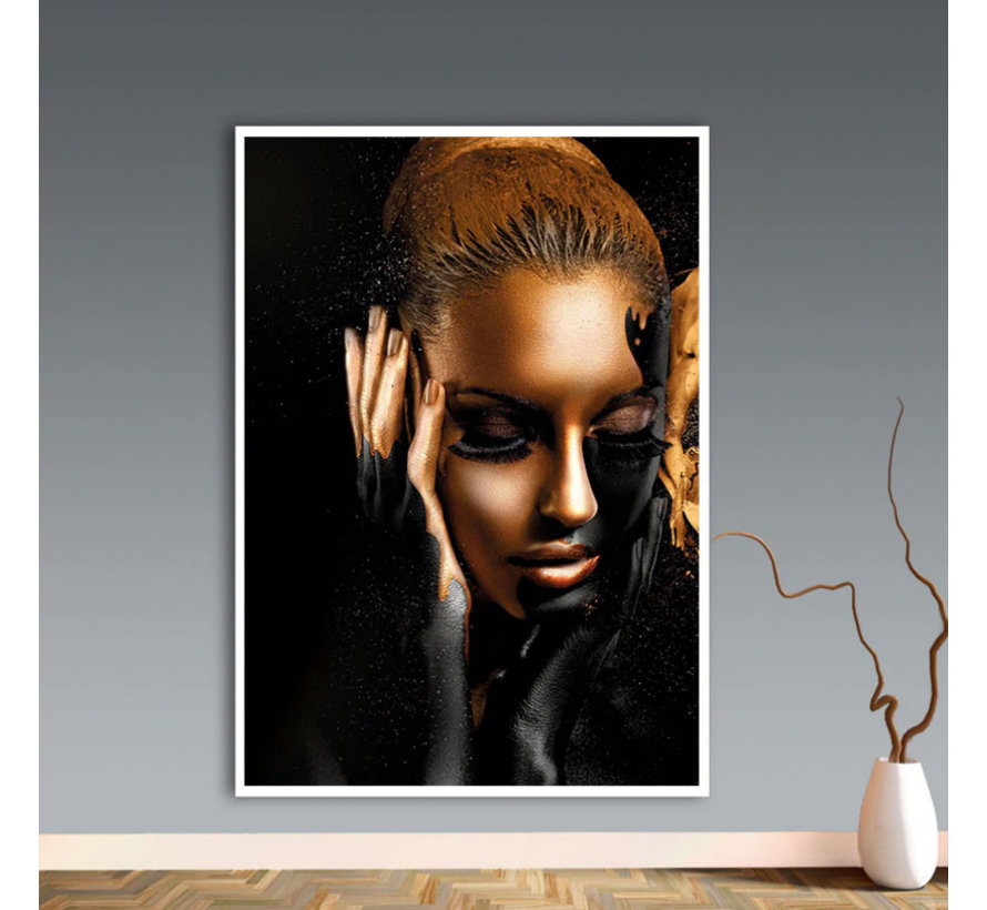 Allernieuwste.nl® Canvas Schilderij Zwart Goud Vrouw - Kunst aan je Muur - Kleur Goud-Zwart - 60 x 80 cm