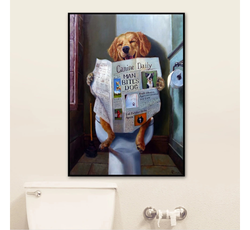 Allernieuwste.nl® Allernieuwste.nl® Canvas Schilderij Grappige Hond Leest Krant Op WC - Humor - kleur - 50 x 70 cm - Toilet