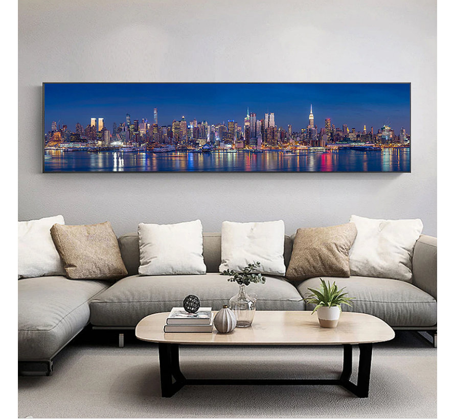 Allernieuwste.nl® Canvas Schilderij 40x160cm * Skyline Van New York * - Kunst aan je Muur - Realistisch - Kleur - 40 x 160 cm