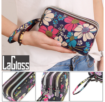 LaGloss® Kleurige Portemonnee met 3 Ritsen - Bloemen print 1 - 18 x 11 x 6 cm