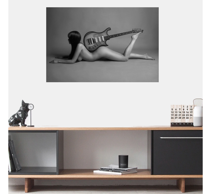 Allernieuwste.nl® Canvas Schilderij Sexy Naakte Vrouw met Gitaar - Body Art Model - Poster - 60 x 90 cm - Zwart-Wit