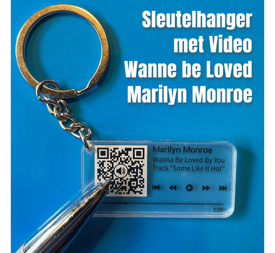 Allernieuwste.nl® QR Sleutelhanger MARILYN MONROE - Video van Legendarische, Sexy "Wanne Be Loved By You" - QR code Geschenk Idee Cadeau Muziek-fan - Beeld en Geluid Gadget - MU18 Sinterklaas Kado