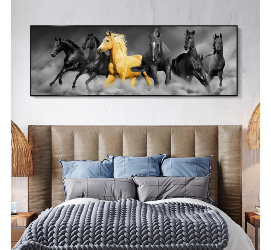 Allernieuwste.nl® Canvas Schilderij Wilde Paarden - Realistich natuur XL - Slaapkamer - Poster - 50 x 100 cm - Kleur