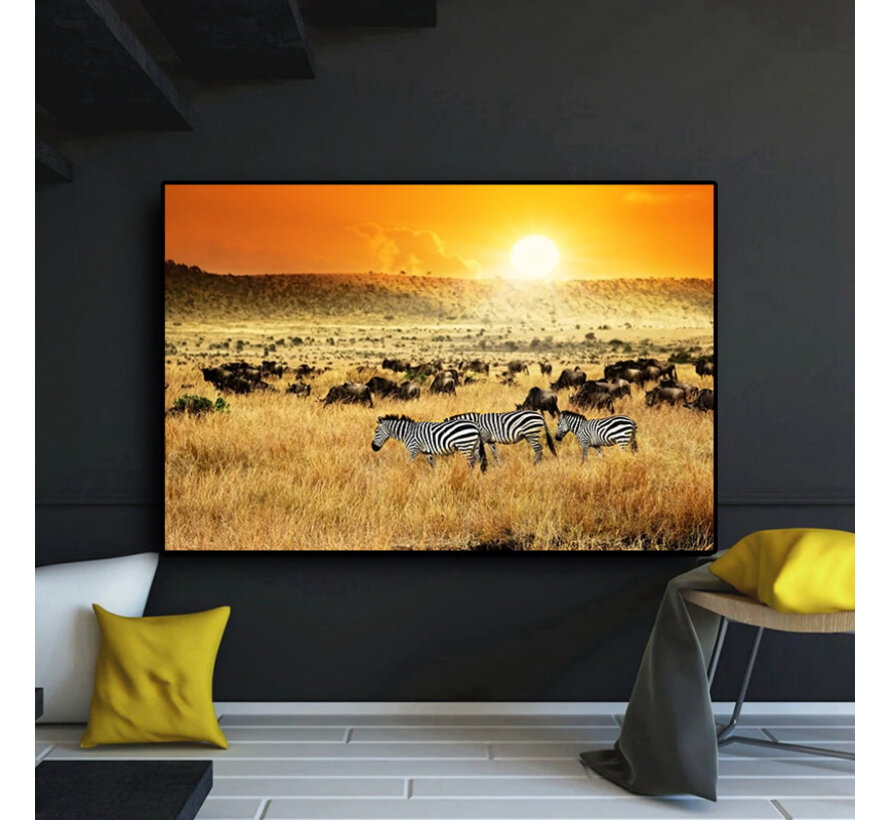 Allernieuwste.nl® Canvas Schilderij Afrikaans Savanne Landschap met Zebras en Buffels - Kunst aan je Muur - Kleur - 60 x 90 cm