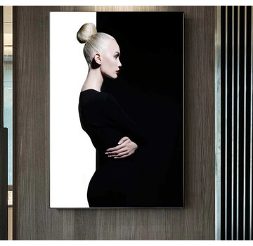 Allernieuwste.nl® Canvas Schilderij FEMINISME - 50 x 70 cm