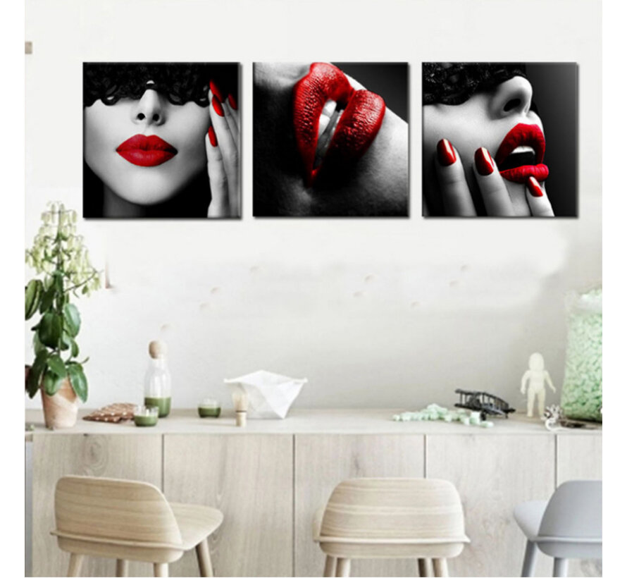 Allernieuwste.nl® SET van 3 stuks Canvas Schilderij * Sexy Vrouw met Rode Lippenstift * - Kunst aan je Muur - Modern - Kleur - 3-luik - 40 x 40 cm