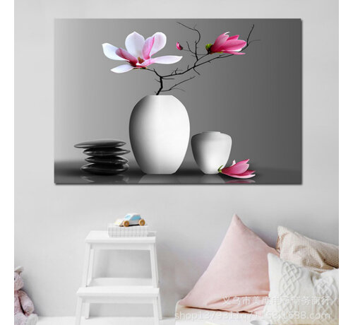 Allernieuwste.nl Allernieuwste.nl® Canvas Schilderij Yoga Minimalistische Stilleven Bloem Vaas - Kunst aan je Muur - Modern Minimalisme - Kleur - 50 x 75 cm