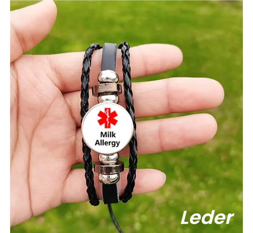 Allernieuwste.nl Allernieuwste.nl® Armband Melk Allergie Alert - Leder Dames Heren Armbanden Unisex - Melk Allergie - Verstelbaar Zwart Leer 26 x 2 cm