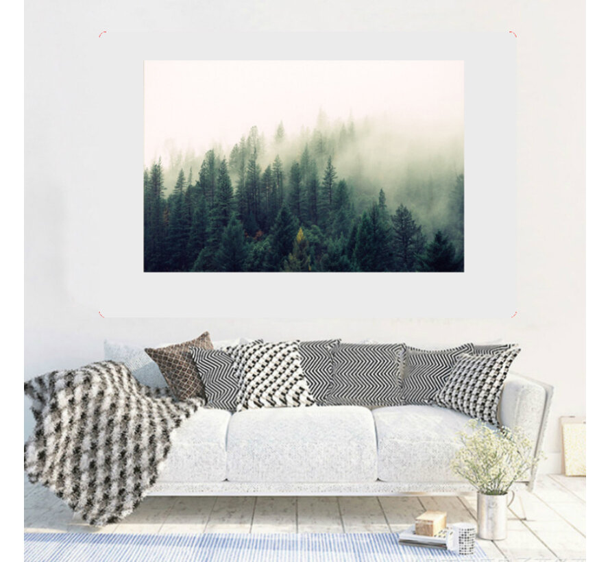 Allernieuwste.nl® Canvas Schilderij Mistig Noors Bos - Bos in de Mist - Kunst aan je Muur - Realistisch - kleur - 50 x75 cm