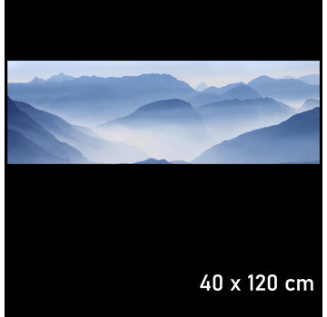 Allernieuwste.nl Canvas Schilderij Mistig Berg Landschap- 40 x 120 cm