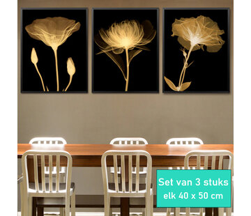 Allernieuwste.nl Canvas Schilderij 3-luik Prachtige Gouden Bloemen - 3st 40 x 50 cm