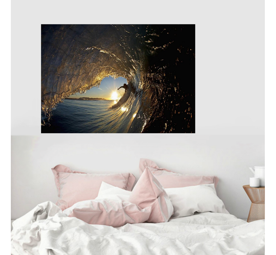 Allernieuwste.nl® Canvas Schilderij * Surfer in een Golf bij Zonsondergang * - Surfsport - Print - Kleur - 50 x 70 cm