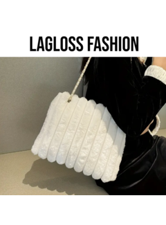 LaGloss Schoudertas Pluche Wit met Gouden Schouderketting - 31 x 8 x 24 cm