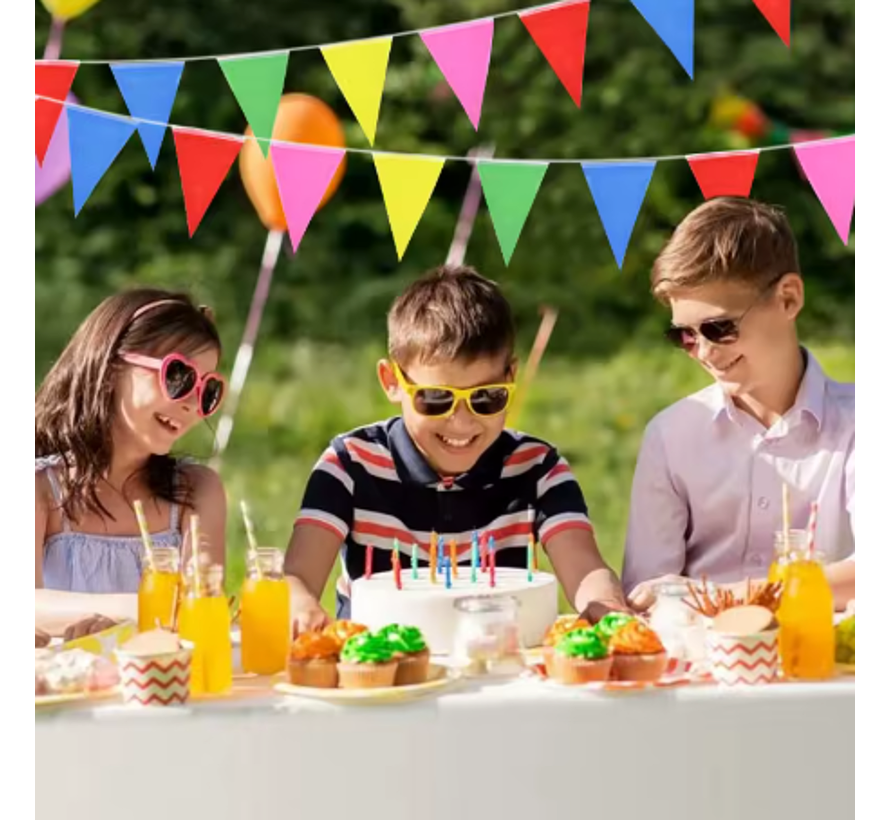 40 Meter Veelkleurige Vlaggenlijn Driehoekige Nylon Stoffen Slinger 100 Vlaggen - Binnen & Buiten - 13x18cm