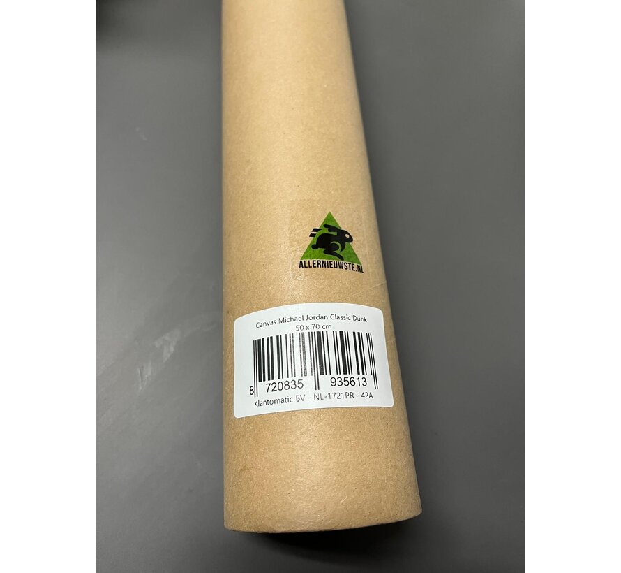 Allernieuwste.nl® Canvas Schilderij Michael Jordan Classic Dunk - Sport - Actiefoto - Poster - 50 x 70 cm - Kleur