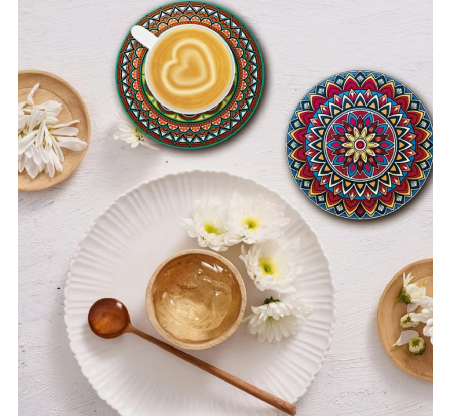 8x Houten Gekleurde Mandala Onderzetters 10 x 10 cm – Decoratieve Set voor Tafel & Woonkamer