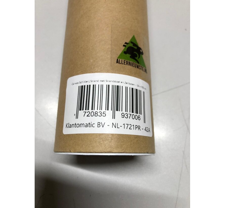 Allernieuwste.nl® Canvas Schilderij Strand met Strandstoel en Zeilboten – 50 x 100 cm – Zee -Muurdecoratie – Wanddecoratie – Poster