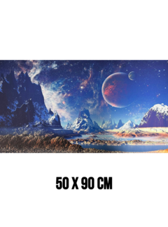 Allernieuwste.nl Canvas Schilderij Sneeuwlandschap met Bergen en Grote Maan – 50 x 90 cm