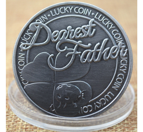 Allernieuwste.nl® Allernieuwste.nl® Dearest Father Herdenkingsmunt Geluksmunt Verzilverd Cadeau - Liefde voor Vader Pappa Geschenk idee - verzilverd - Ø 40 mm