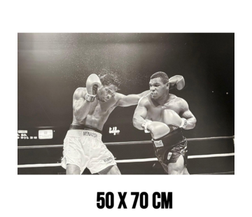 Allernieuwste.nl Canvas Schilderij Mike Tyson vs Mitch Green – Zwart Wit - 50 x 70 cm
