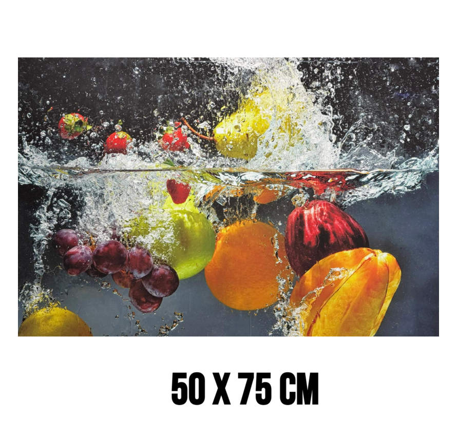 Allernieuwste.nl® Canvas Schilderij Splashing Fruit – 50 x 75 cm – Kleurrijk - Keuken - Wanddecoratie Modern – Muurdecoratie