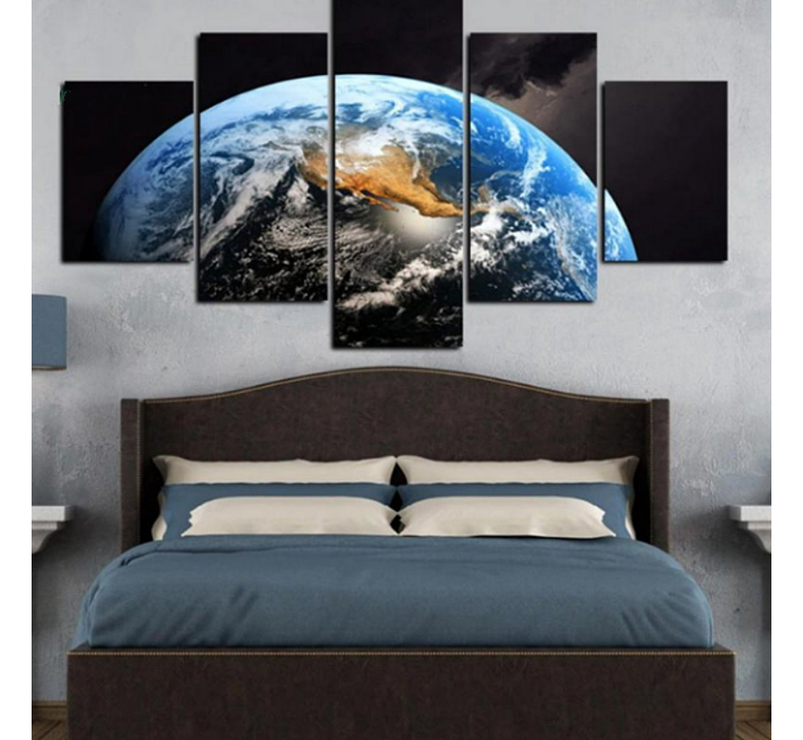 Allernieuwste.nl® 5 luik Canvas Schilderij * Aarde vanuit de Ruimte - Aardbol * - Kunst aan je Muur - Modern - kleur - set van 5 st - 60 x 100 cm