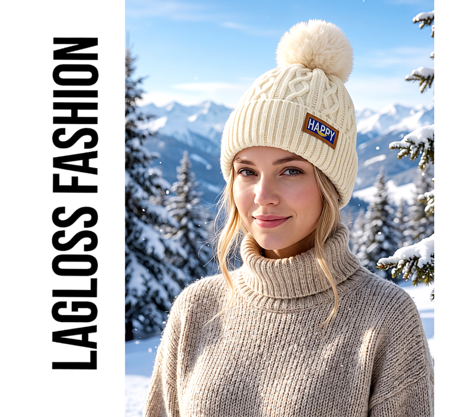 LaGloss® Wintermuts Creme – Gebreide Beanie met Nep Pompom & Happy Patch – Warme Skimuts voor Dames