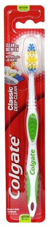 Colgate Colgate Tandenborstel Classic Deep Clean (Medium) - 1 stuk Colgate Colgate Tandenborstel Classic Deep Clean (Medium) - 1 stuk