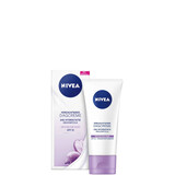 Nivea Nivea Essentials dagcrème sensitive SPF15 50 ML Nivea Nivea Essentials dagcrème sensitive SPF15 50 ML