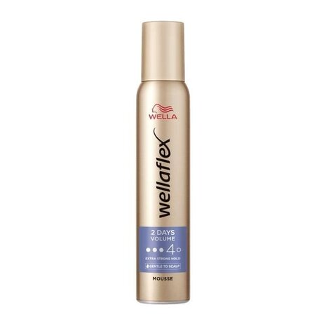 Wella Wella WellaFlex 2nd Day Volume Extra Strong Mousse 200 ML Wella Wella WellaFlex 2nd Day Volume Extra Strong Mousse 200 ML