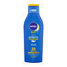 Nivea Bescherm je huid met Nivea Zonnebrand SPF20 - Fles van 250 ml Nivea Bescherm je huid met Nivea Zonnebrand SPF20 - Fles van 250 ml