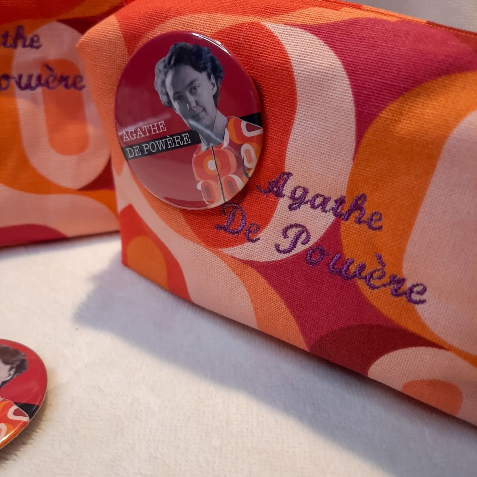 LES COUSETTES DE LUCETTE LES COUSETTES DE LUCETTE - Trousse feat Red Orb "Agathe"