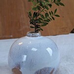 ELODIE MORREN ELODIE MORREN - Vase boule blanc effet col fin