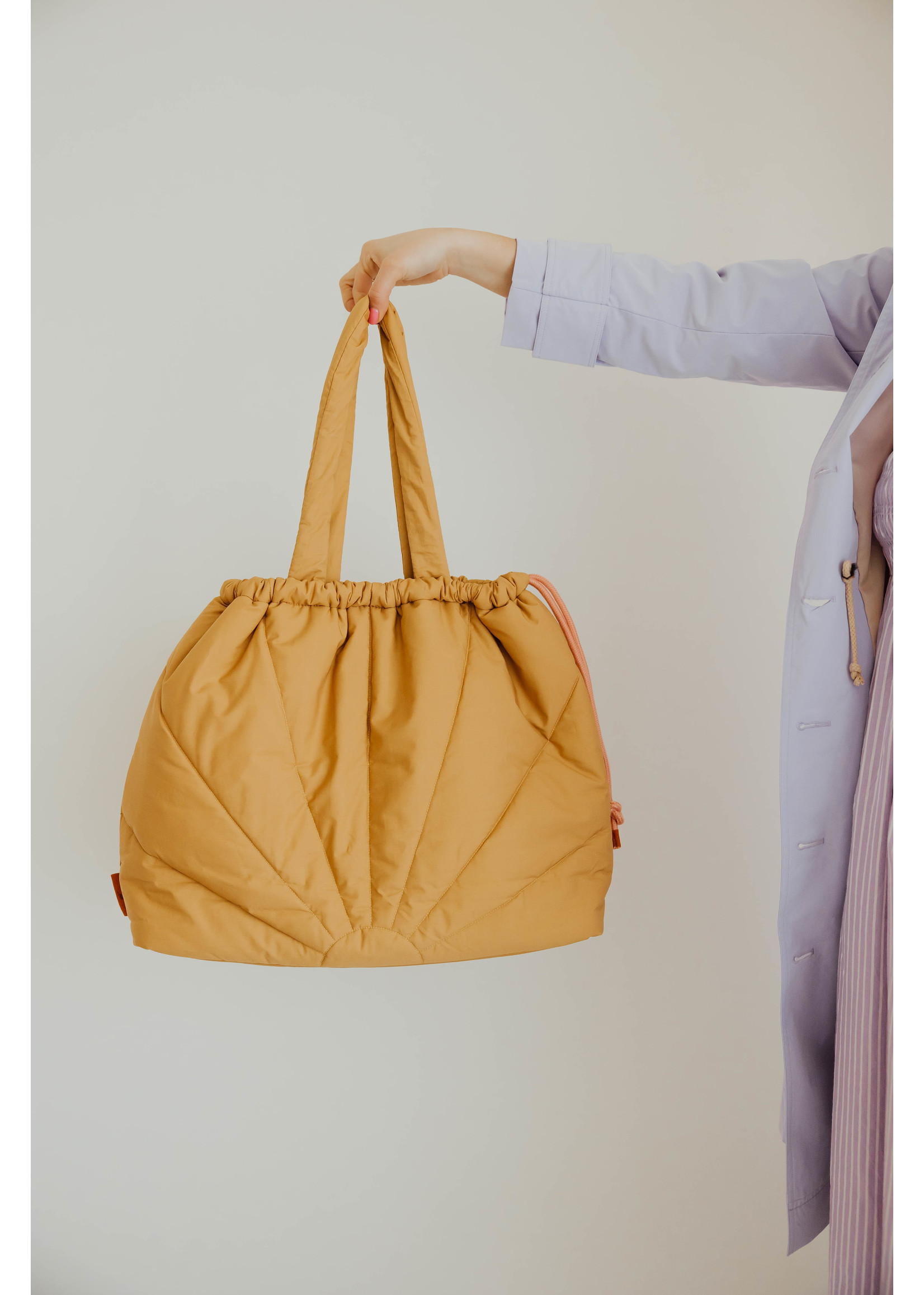 Sticky Sis Club TOTE BAG madeleine beige