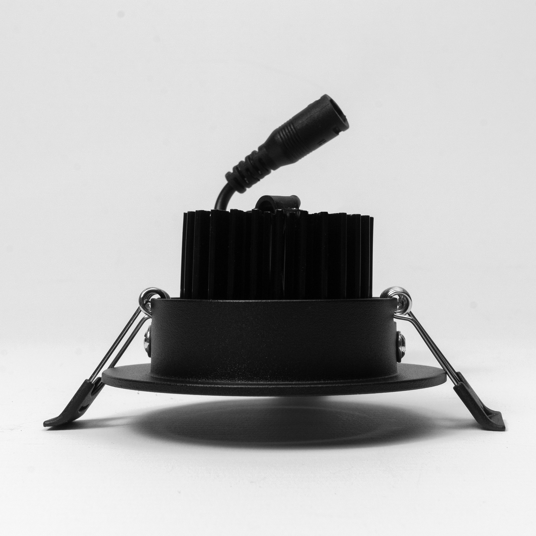 PURPL LED inbouwspot - 3W - Ø85 mm - 2700K Warm wit - Dimbaar - IP40 - Kantelbaar - Rond - Zwart, foto 4 van 6